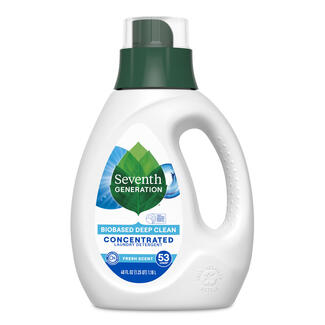 A plain view of the front of 40oz Fresh Scent Concentrated Laundry Detergent 