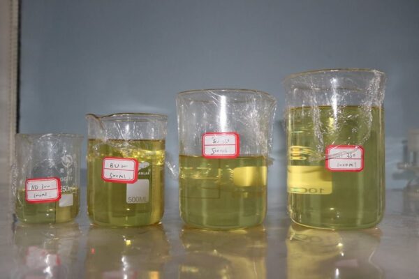 TMT 300 Injectable Anabolic Steroids Blend Tmt300 mg/ml Semi-Finished Steroid Oil